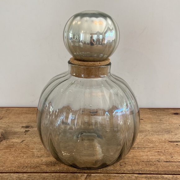 Vintage Mexican Handblown Jar with Mercury Glass Lid - Picture 4 of 9